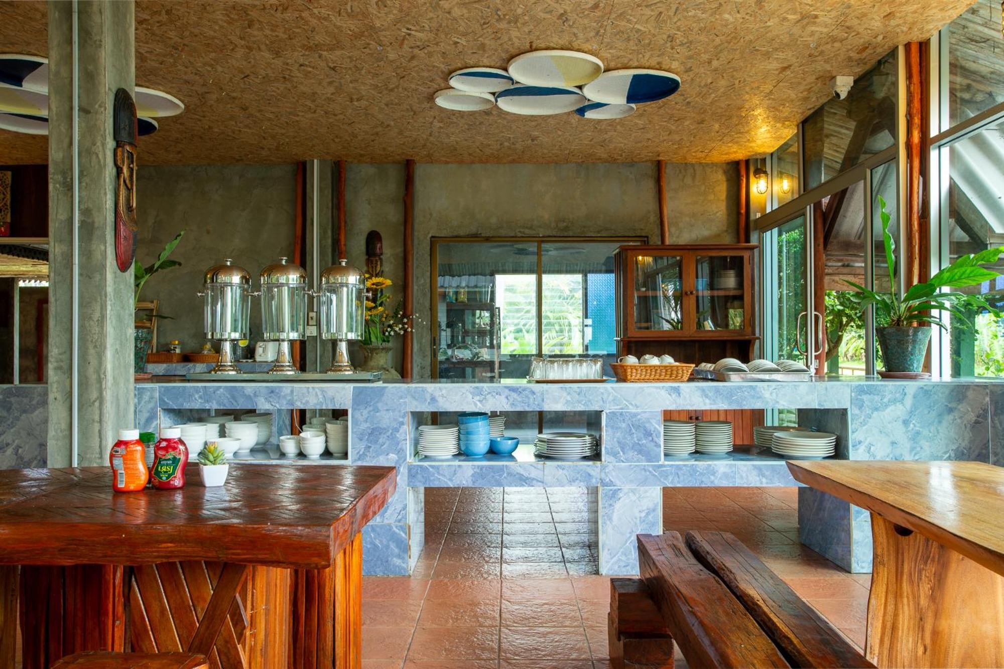 Phanumas Resort チエンマイ エクステリア 写真