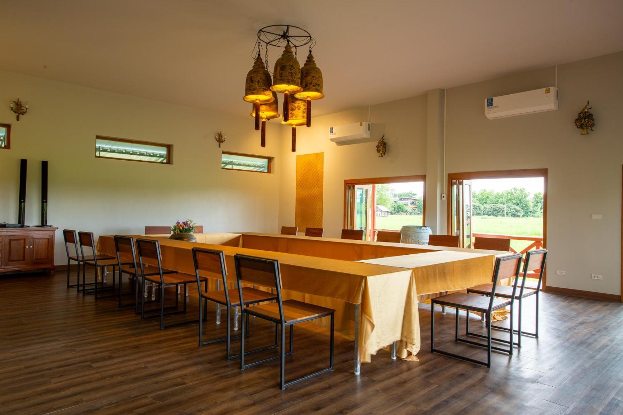 Phanumas Resort チエンマイ エクステリア 写真